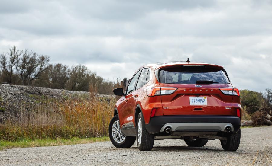  Ford Escape SE 2019 года  (NA) (фото 24 из 40)